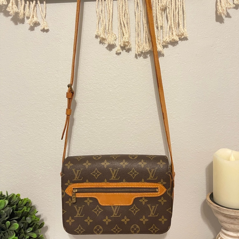 Vintage Louis Vuitton Saint Germain